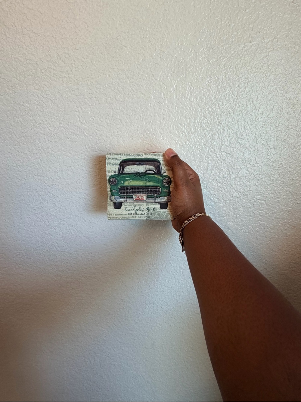 Bath & Body Works Green Vintage Car Wall Plaque